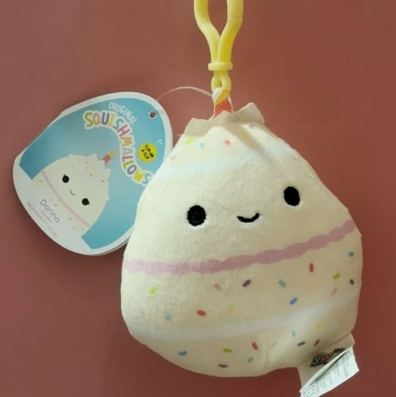 Squishmallows Other - 3.5" Dorina the Cake Clip NWT HTF Kellytoy Snack Squad Keychain Squishmallow